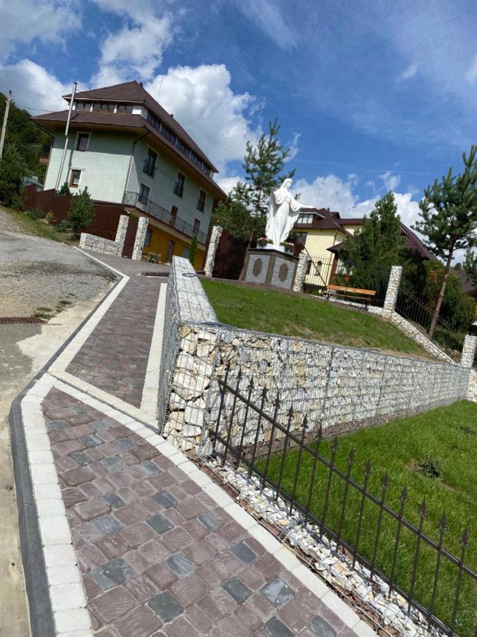 Апартаменти На Підгірній โวโลเว็ตส์ ภายนอก รูปภาพ